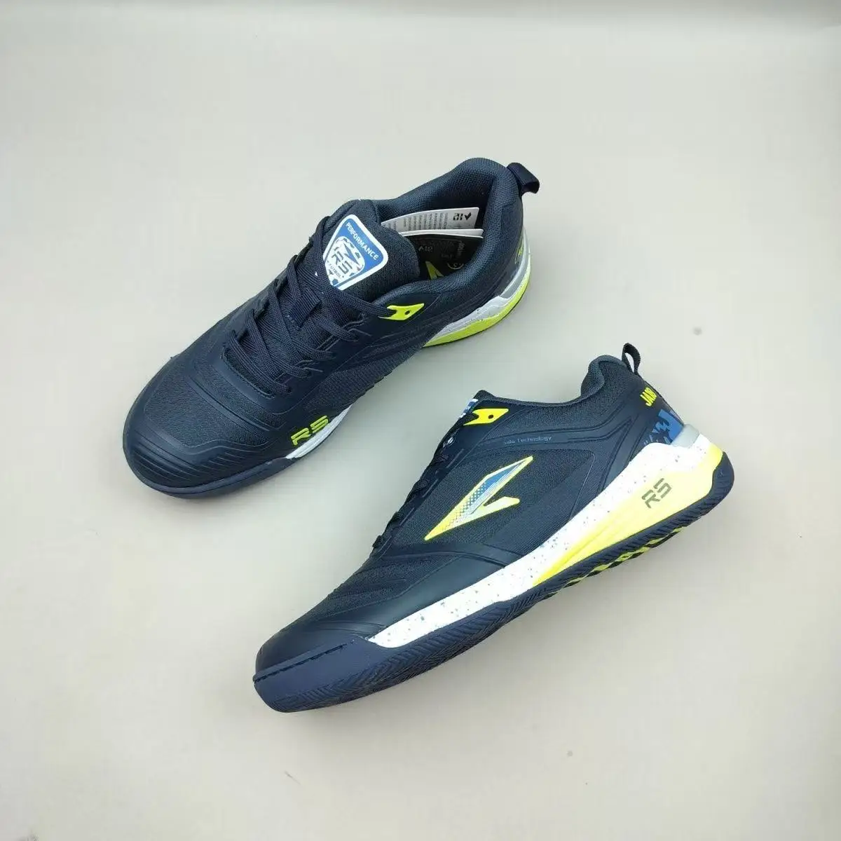 

New Professional Training Breathable, Durable, Lightweight Soccer Shoes Professional Soccer Shoes Exceptional Quality
