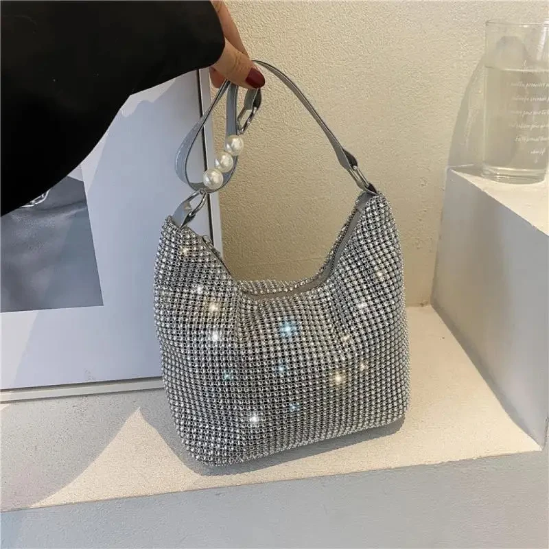 Pochette de soirée en biscuits brillants pour femmes, poignée de sac initiée par un designer de luxe, sacs à main en cristal, sacs à main Hobo à la mode