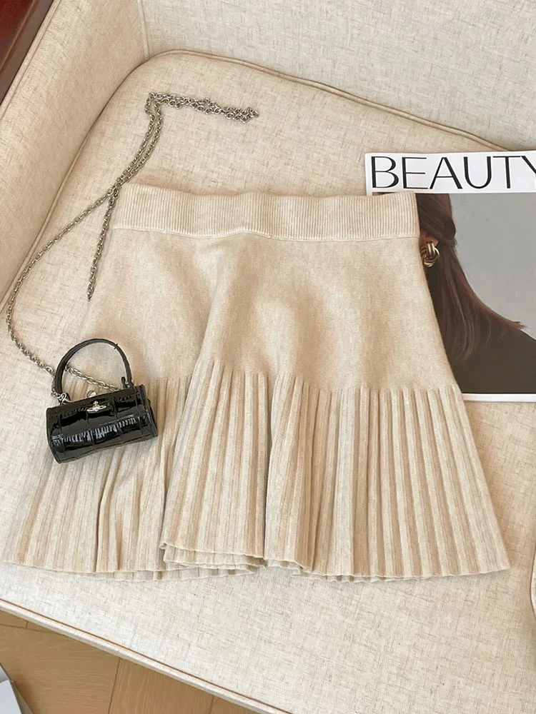 Autumn Winter Fashion New Design High Quality Solid Sexy Mini Short Skirt Women Sweet Simple Slim A-line Pleated Skirt Aesthetic