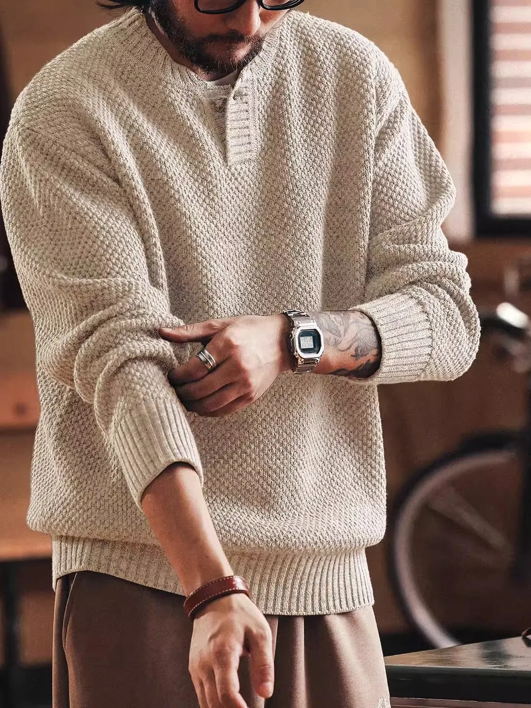 

Утепленный мужской свитер в американском ретро-стиле с воротником хенли, теплый, на осень-зиму, с длинными рукавами, для молодежи, повседневная одежда