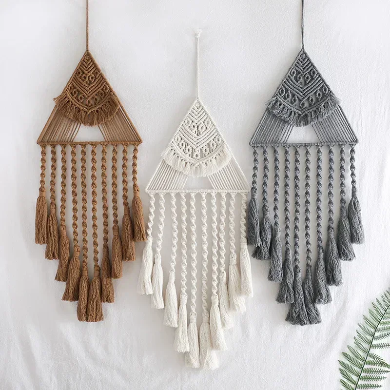 

Creative hand-woven tapestry home decoration net bohemian style jewelry personalized triangle dream catcher pendant decoration