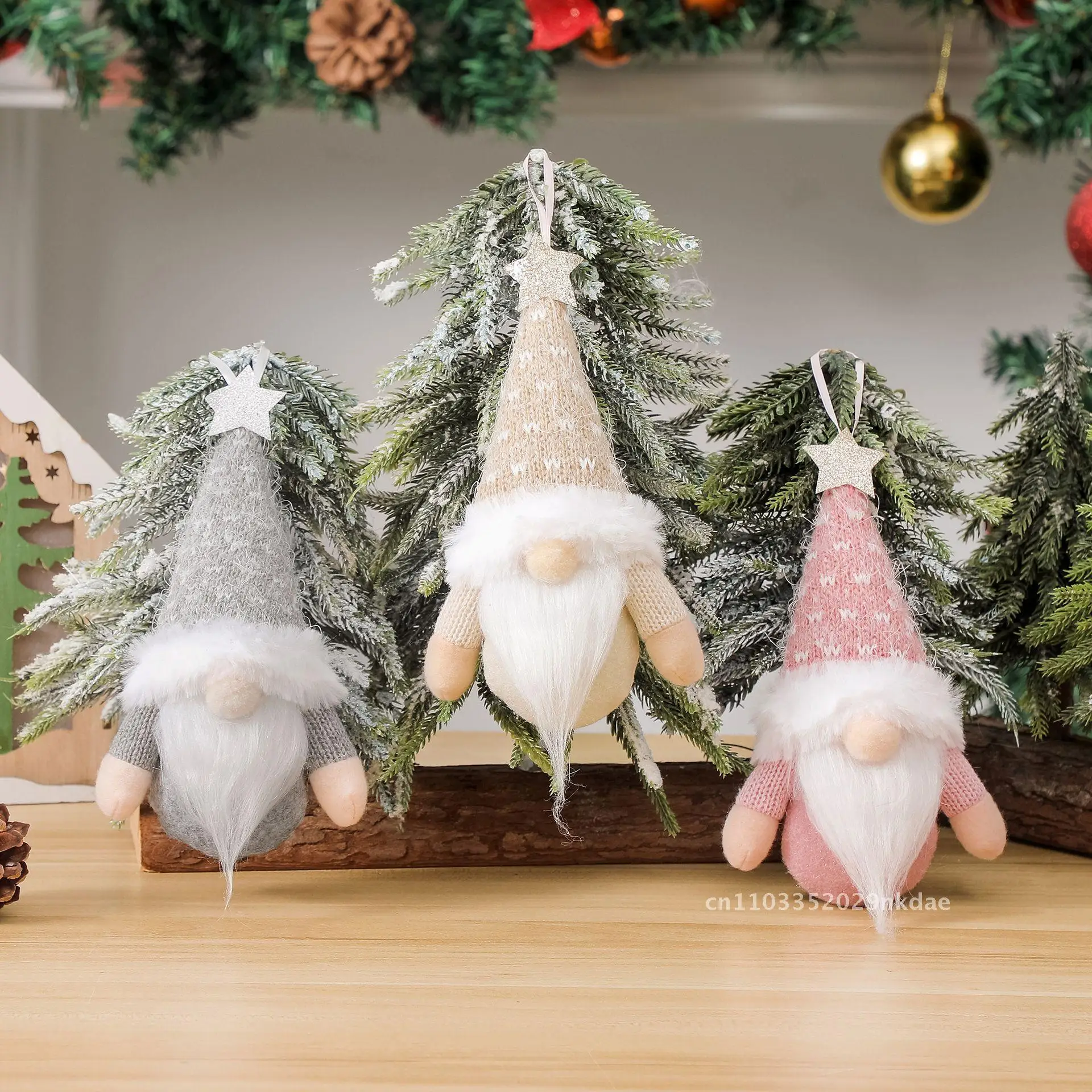 

New Christmas decorations forest old man five-pointed star knitted pendant creative faceless doll