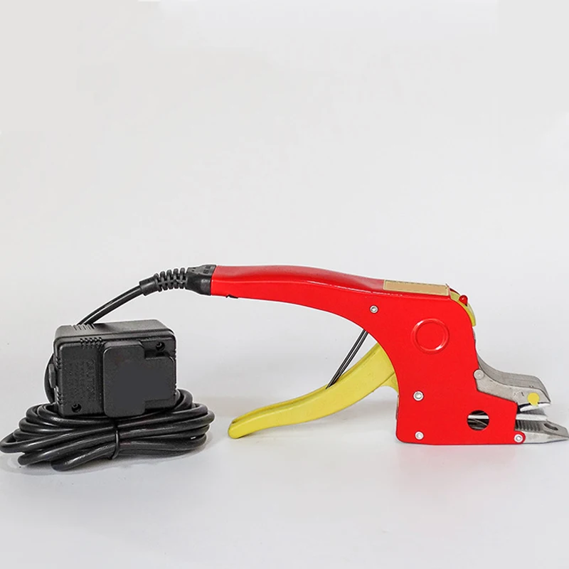 Рисунок 2 - Электрическая сварочная обвязка 220 В/110 В