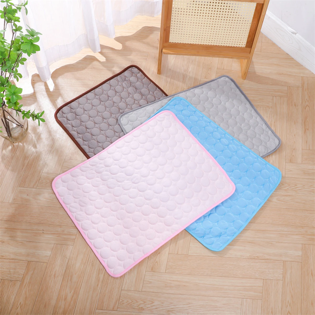 1Pc Pet Cooling Mat Pet Sofa Floor Spring Summer Ice Silk Pad Dog Cat Durable Ice Pad Blanket Pet Accessories 6 Sizes 4 Colors