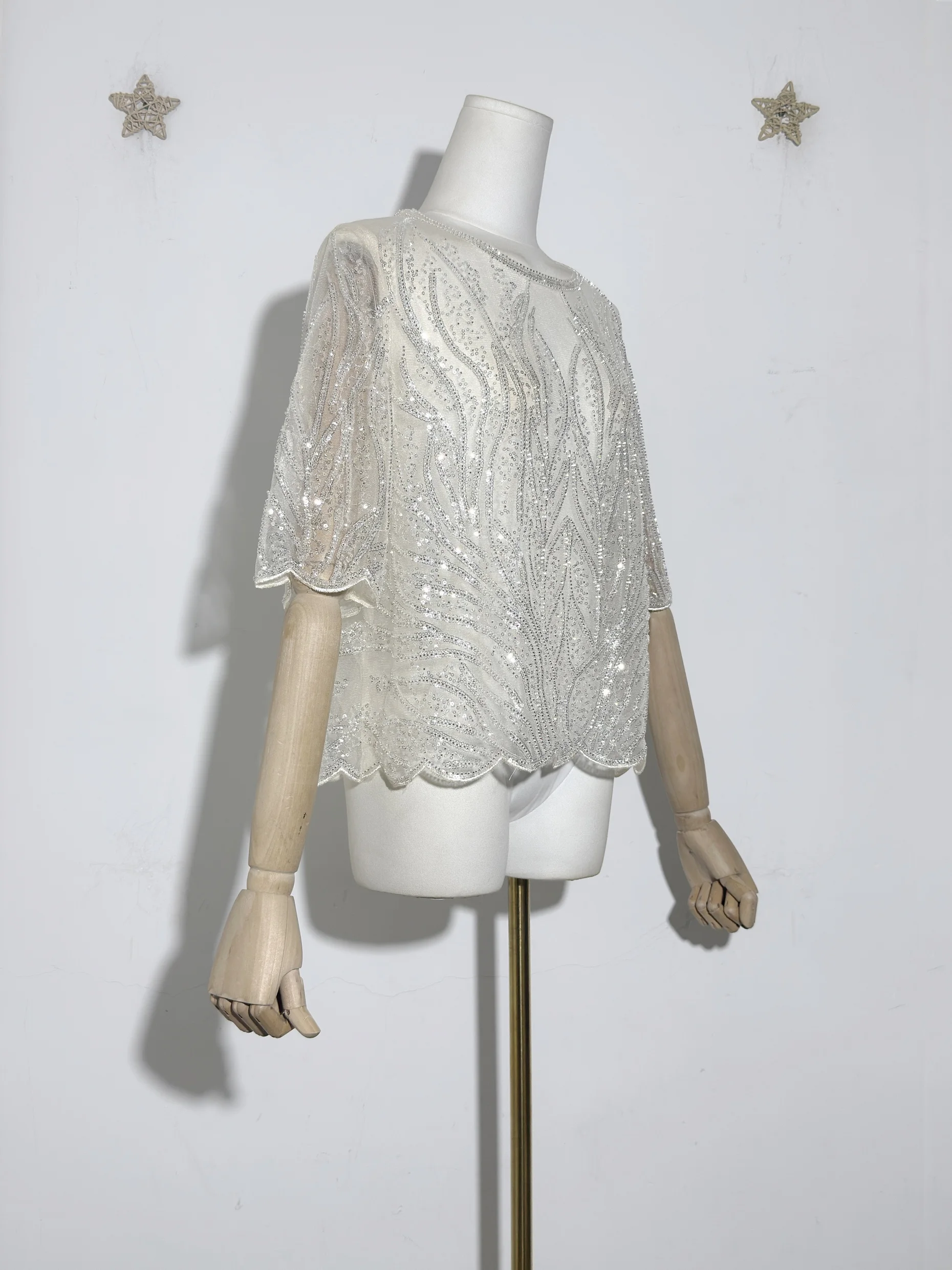 Gorgeous Sequin Beaded Women New Exquisite Sequin Heavry Embroidered Mesh O-Neck Halft Sleeves Blouse Mesh Top Pullover Shirt