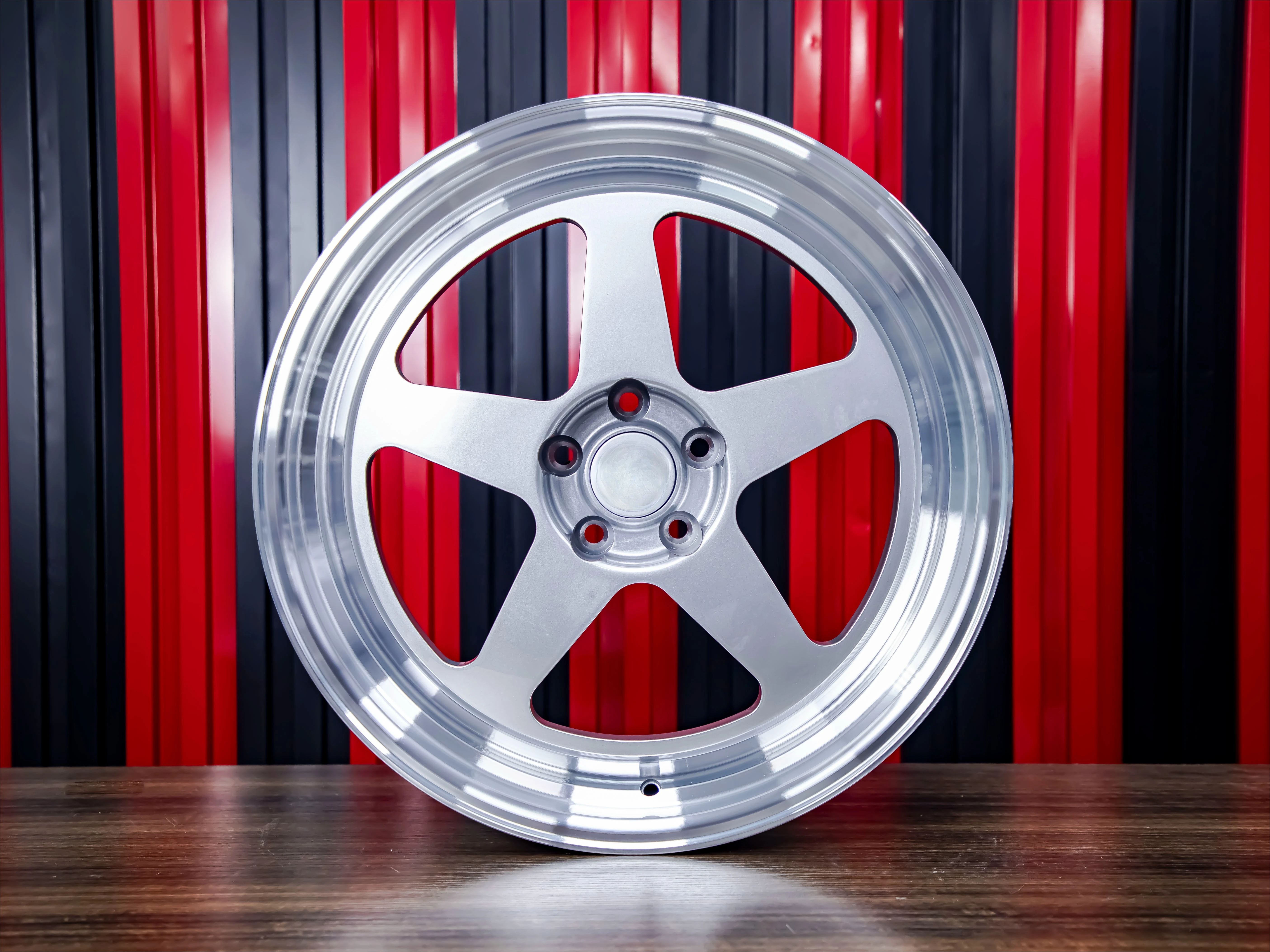 For Factory Direct Sale Matte Silver+Polished Silver Finish 5*112 66.5 Monoblock Forged Multi-Spoke Wheels for Audi A4 A6 RS7
