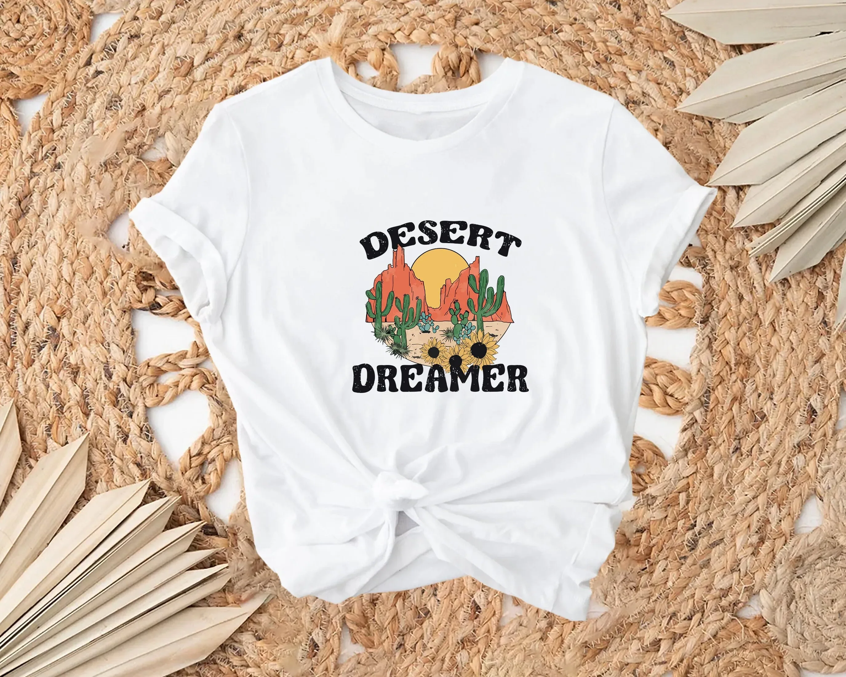 

Футболка Desert Dreamer Succulent Cactus Lover Retro