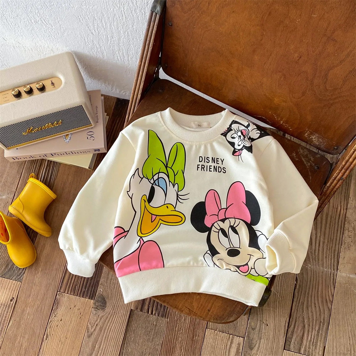 Moda nadruk kreskówkowy dzieci bluzy z kapturem Crewneck Boys Baby dziewczyny z długim rękawem topy luźne Disney odzież dla dzieci jesienne bluzy