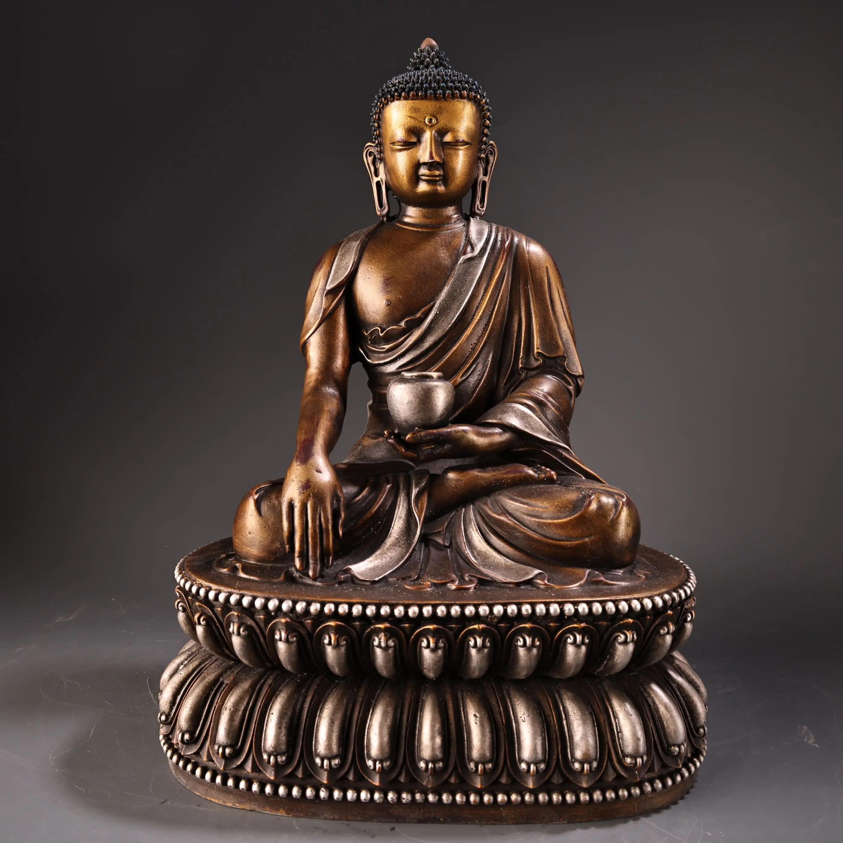

13"Tibetan Temple Collection Old Bronze Gilded Silver Cinnabar Shakyamuni Buddha Amitabha Double Lotus Platform Worship Hall