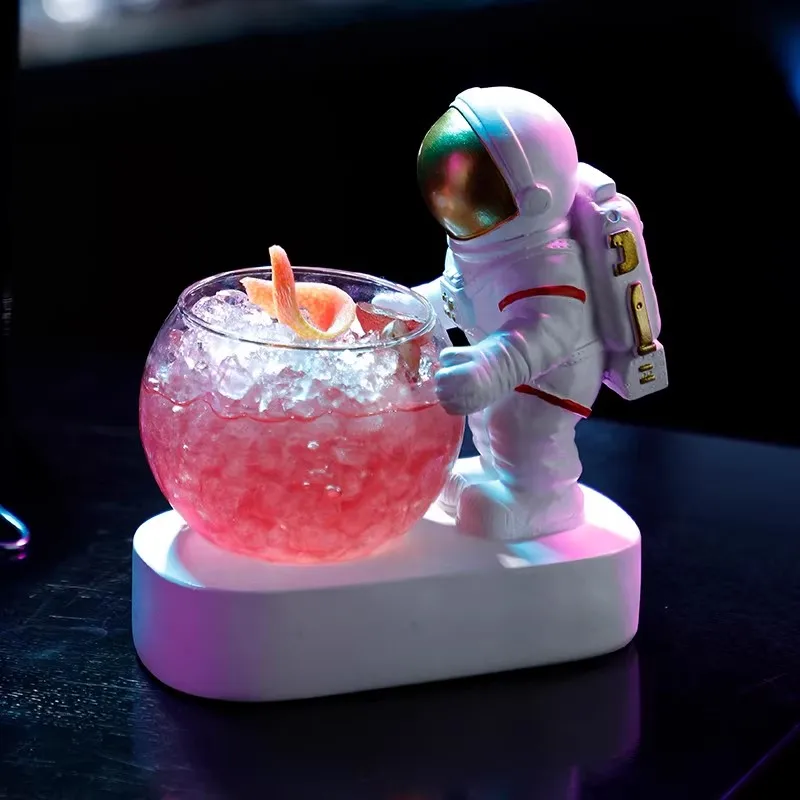 

250ml Creative Astronaut Glasses Personalized Juice Beer Mixed Cup Luminous Mixed Wine Cup Special Drink Glass Cocktail Tool