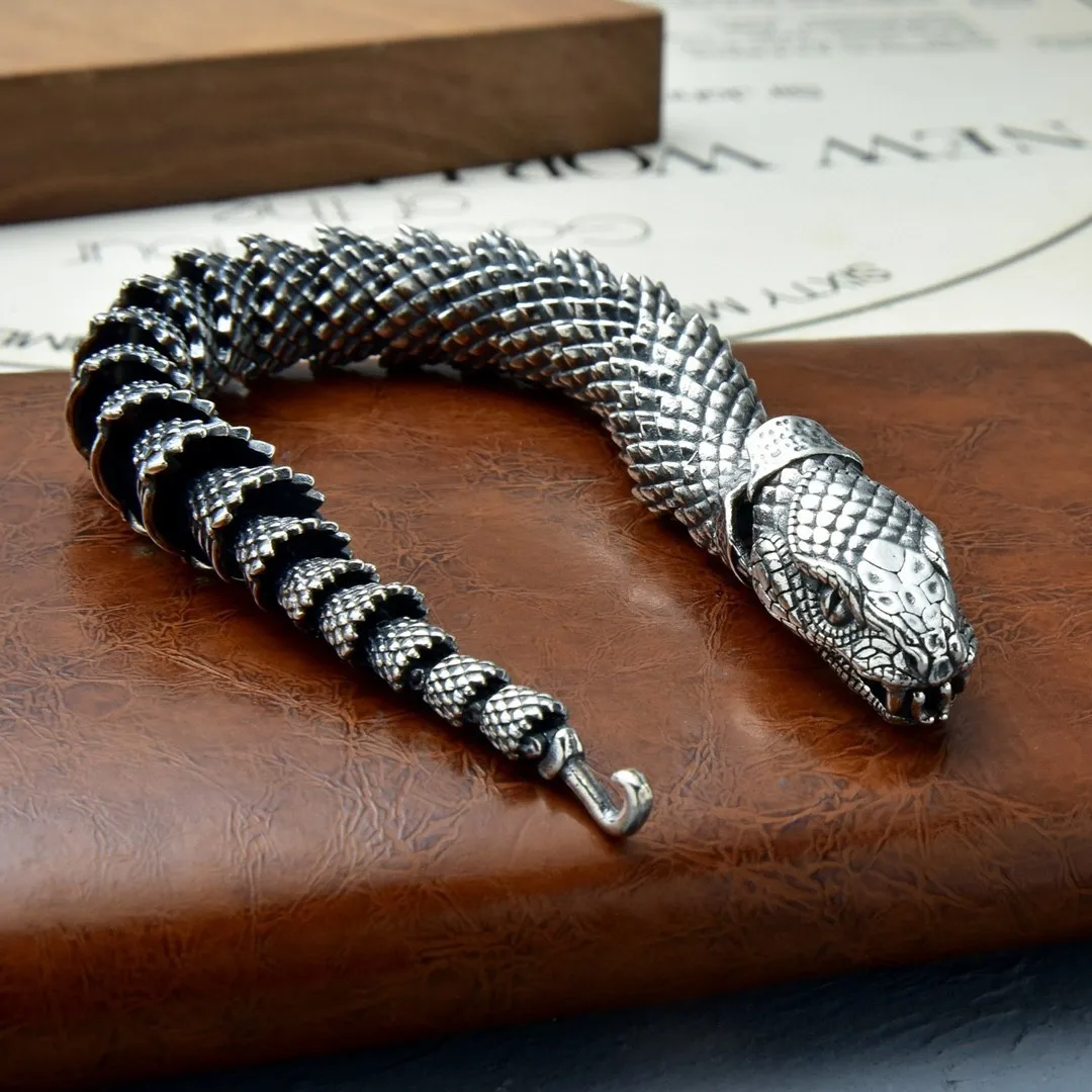 Vintage Punk Snake Bracelet Carving Lifelike Snake Scale Chain Bracelet for Men Animal Jewelry Accessories