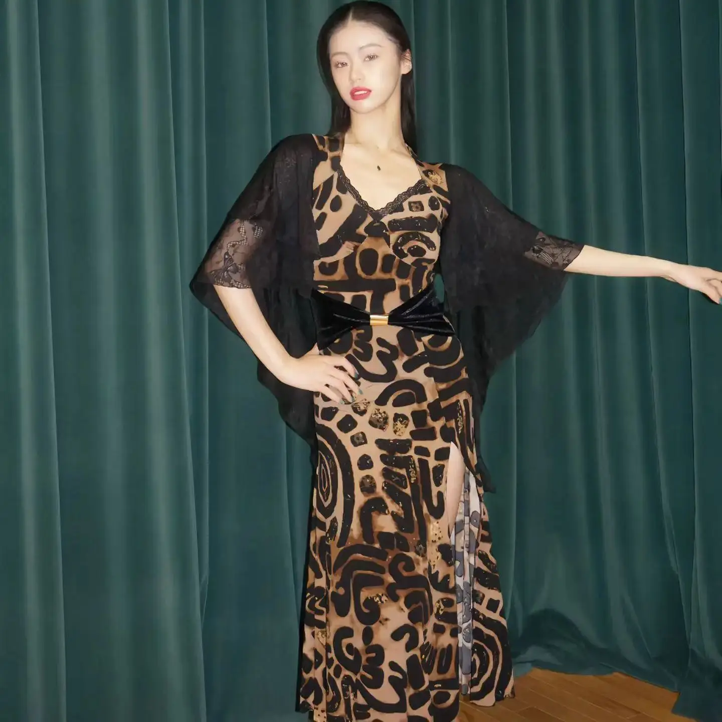 Moderne Danskleding Voor Vrouwen Nationale Standaard Dansvoorstelling Kostuums Luipaardprint Jurk Ballroom Dans Jurk DN22571