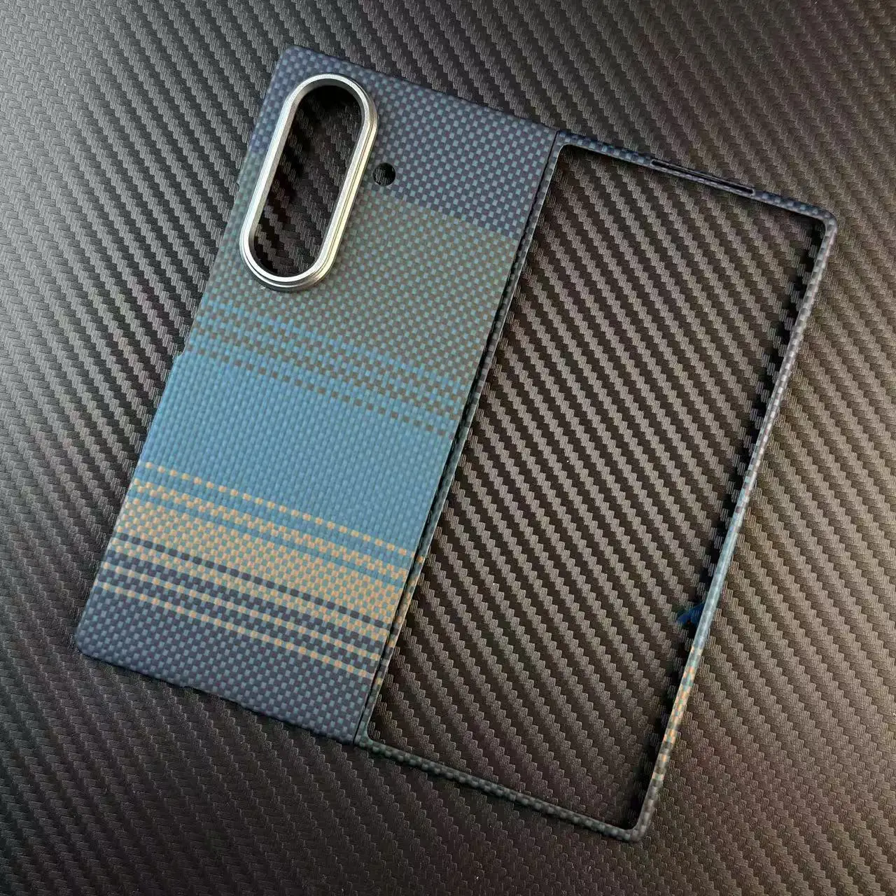 

Магнитный чехол MagSafe для Samsung Galaxy Z Fold 7, арамидный чехол из углеродного волокна, ультратонкий легкий защитный чехол