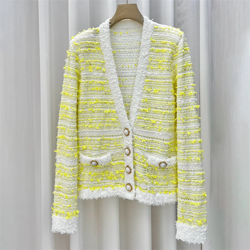 

Cardigan for women New elastic knitted slim fit V-neck long sleeved top for winter 2025 Metal button decoration women's sweater