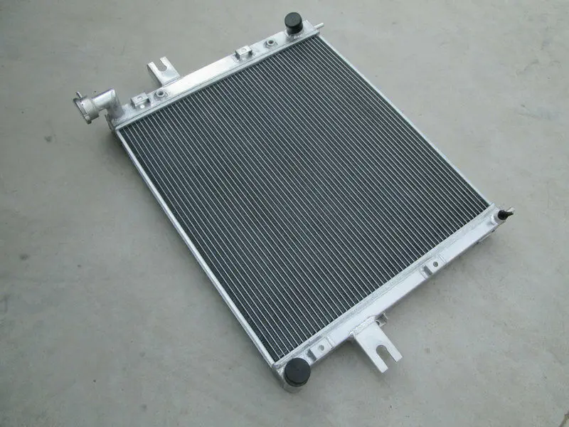 Aluminum radiator for JEEP GRAND CHEROKEE WJ/WG 4.7L V8 1999-2005 2000 2001 2002 2003 2004