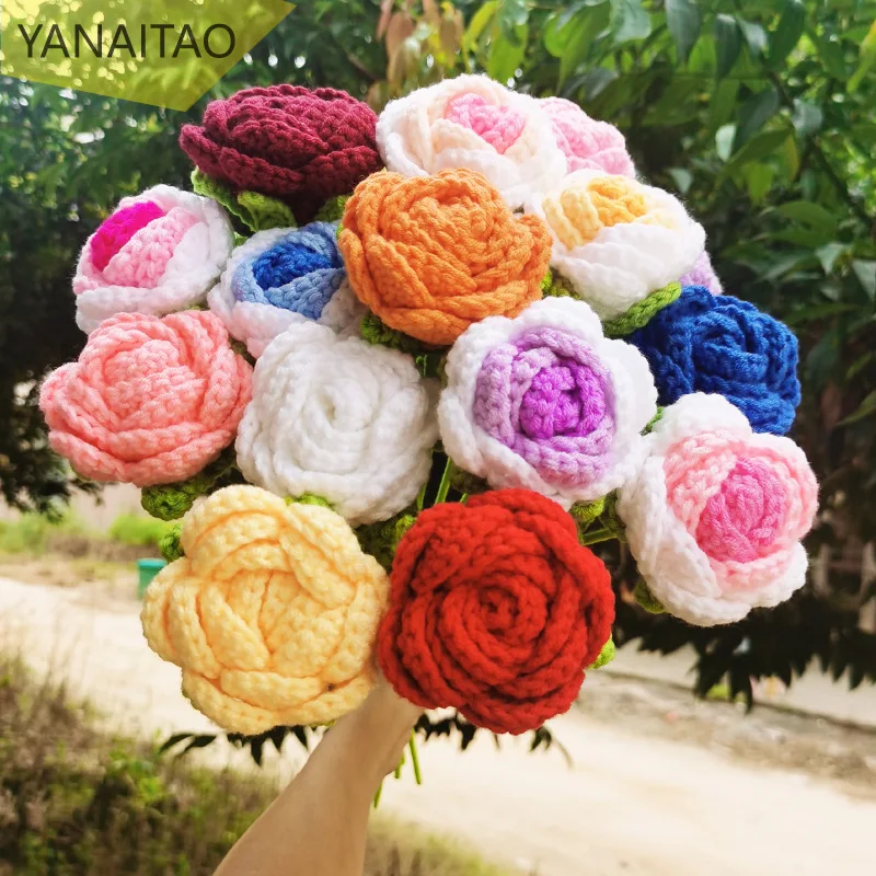 Artificial Flowers Bouquet for Special Occasions Handmade Knitted Simulation Rose Flowery Arrangement with Crochet Braided Home