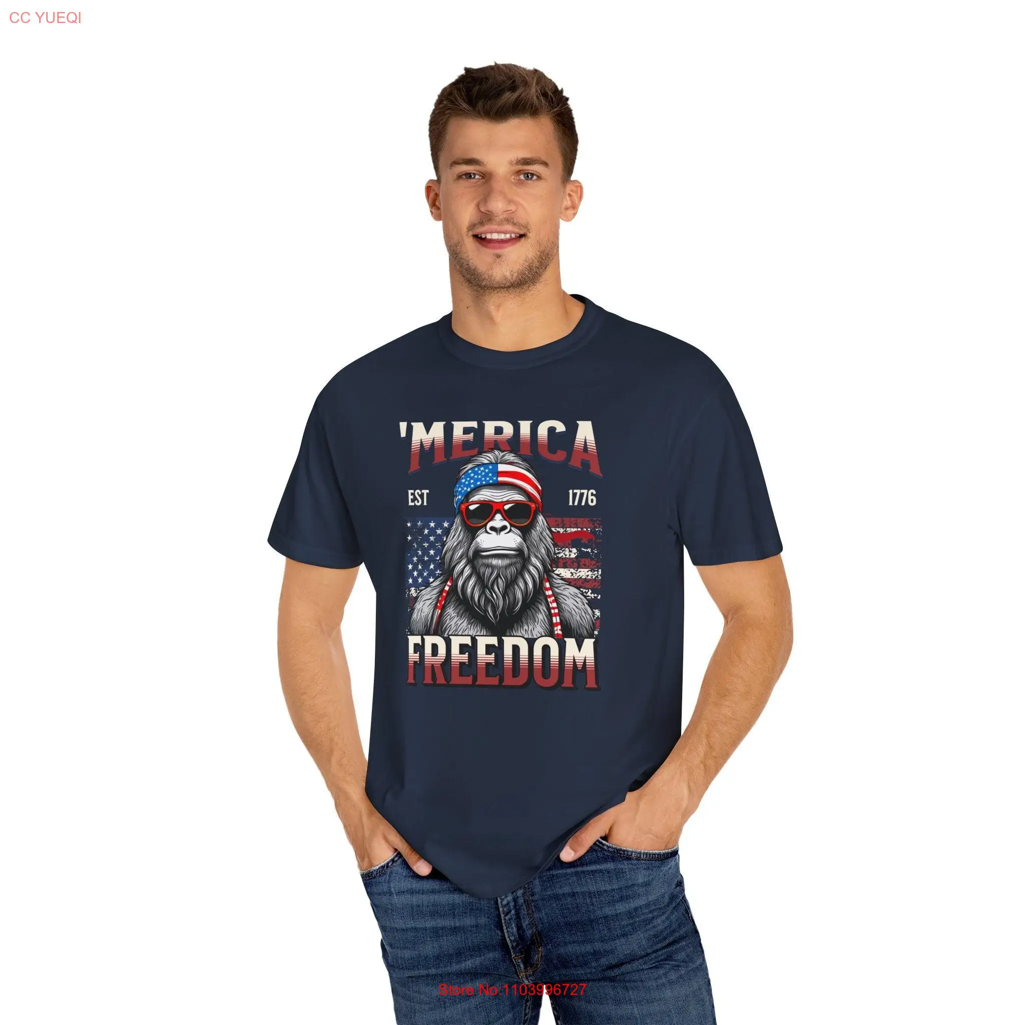 

Футболка Merica Freedom Bigfoot с американским флагом, комфортные цвета, патриотическая футболка Sasquatch, США, Америка, 1776 'Merica
