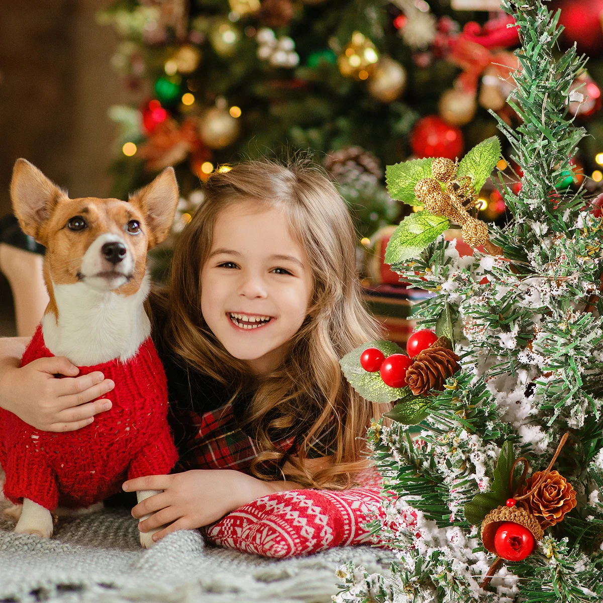 

5Pcs Christmas Greeting Cards Decoration Pine Cone Picks DIY Artificial Berries Winter Holiday Home Decor Simulation Pine