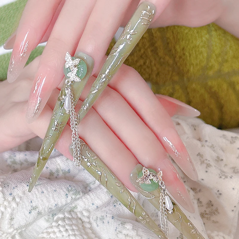 

14 Piece（4 long+10short）Handmade Jade Tassel Littini Nail Set Shiny Elegant for Occasions (Better Than) Popular Kits