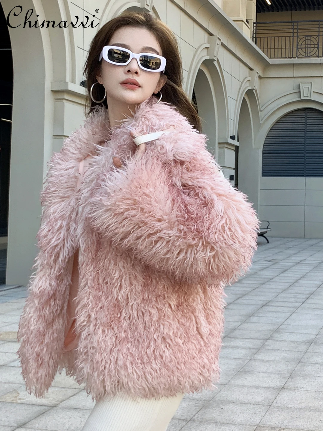 Autumn Winter New Heavy Powder-Dyed Pointed Collar Fur Jackets High-End Fashion Imitation Beach Wool Loose Warm Coat for Women