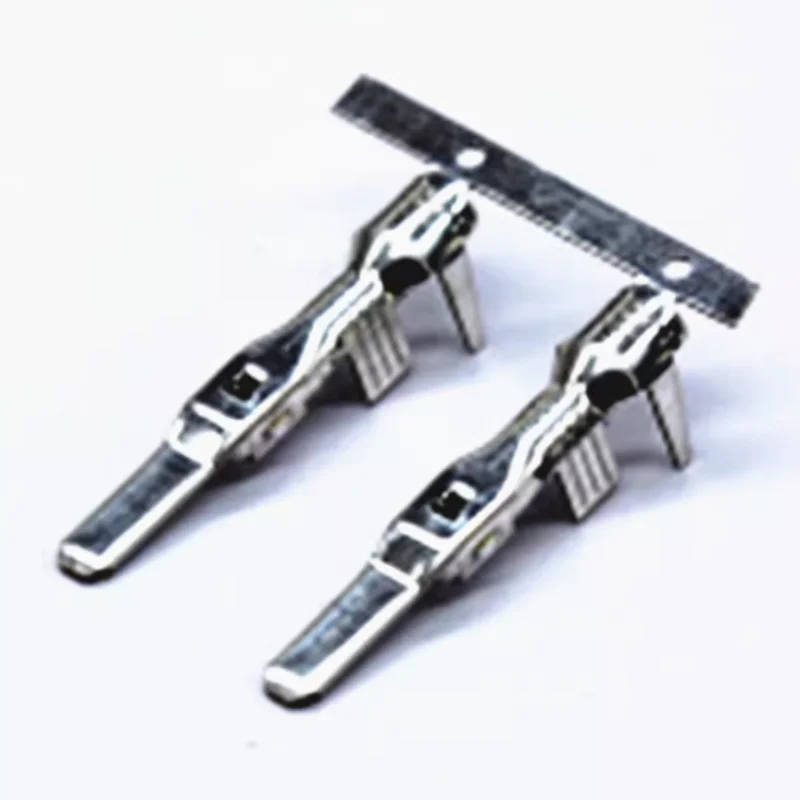 

100PCS Original Genuine 8230-4542 8240-4942 8100-4414 7165-1043 7165-1646 7165-1669 8230-5427 For Car Smart Electronic Devices