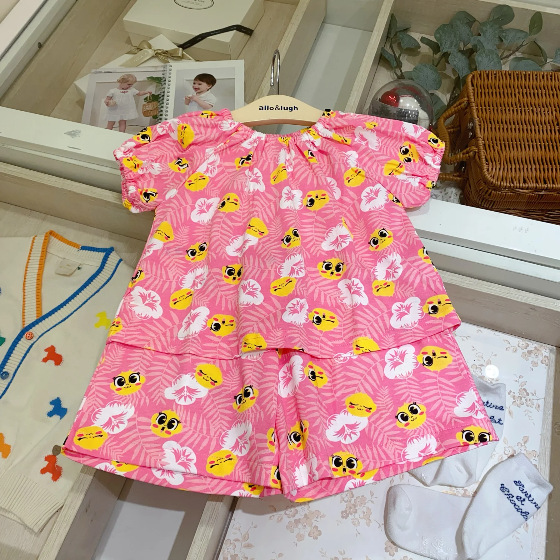 Leuke cartoon bedrukte glimlac - Baby Clothing In Summer recensie en prijs