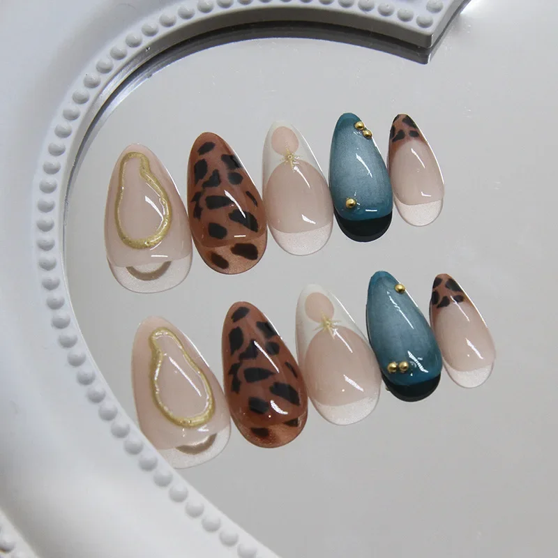 24pcs Leopard Print Fake Nails with Glue Almond Acrylic Press on False Nails Gold Lines French Nail Tips Sweet Cool Autumn Nails