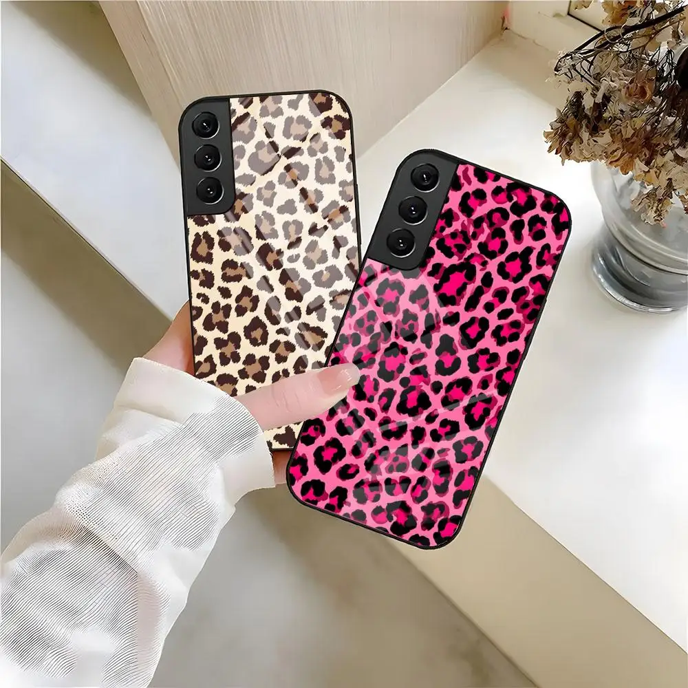 Tiger Leopard Print Panther Cool Phone Case For Samsung S26 S25 S24 FE S23 S22 S21 Plus S20 Ultra Note20Ultra Black Glass Cover