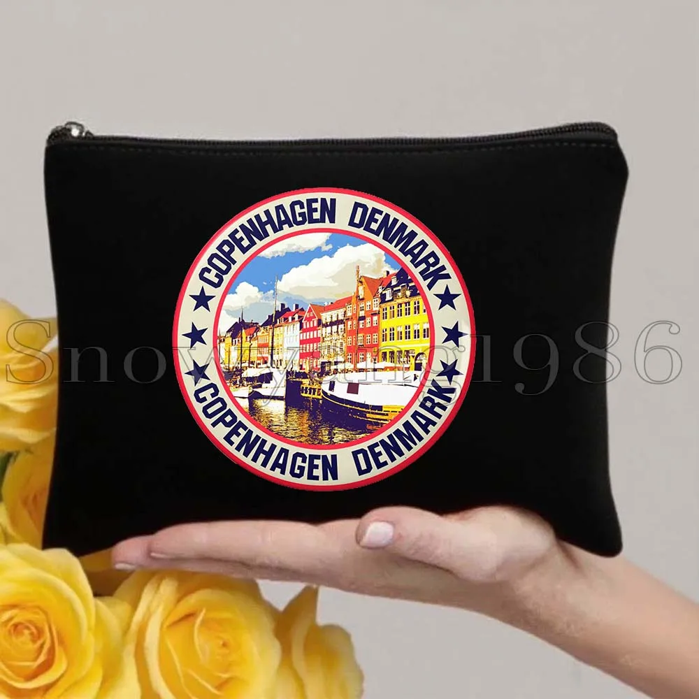 الدنمارك علم الدولة خريطة لطيف الهدايا حقيبة أحمر الشفاه السفر حقيبة مستحضرات تجميل المرأة مدرسة المعلم هدية حقيبة مستحضرات التجميل الحقيبة المحفظة المحمولة #4