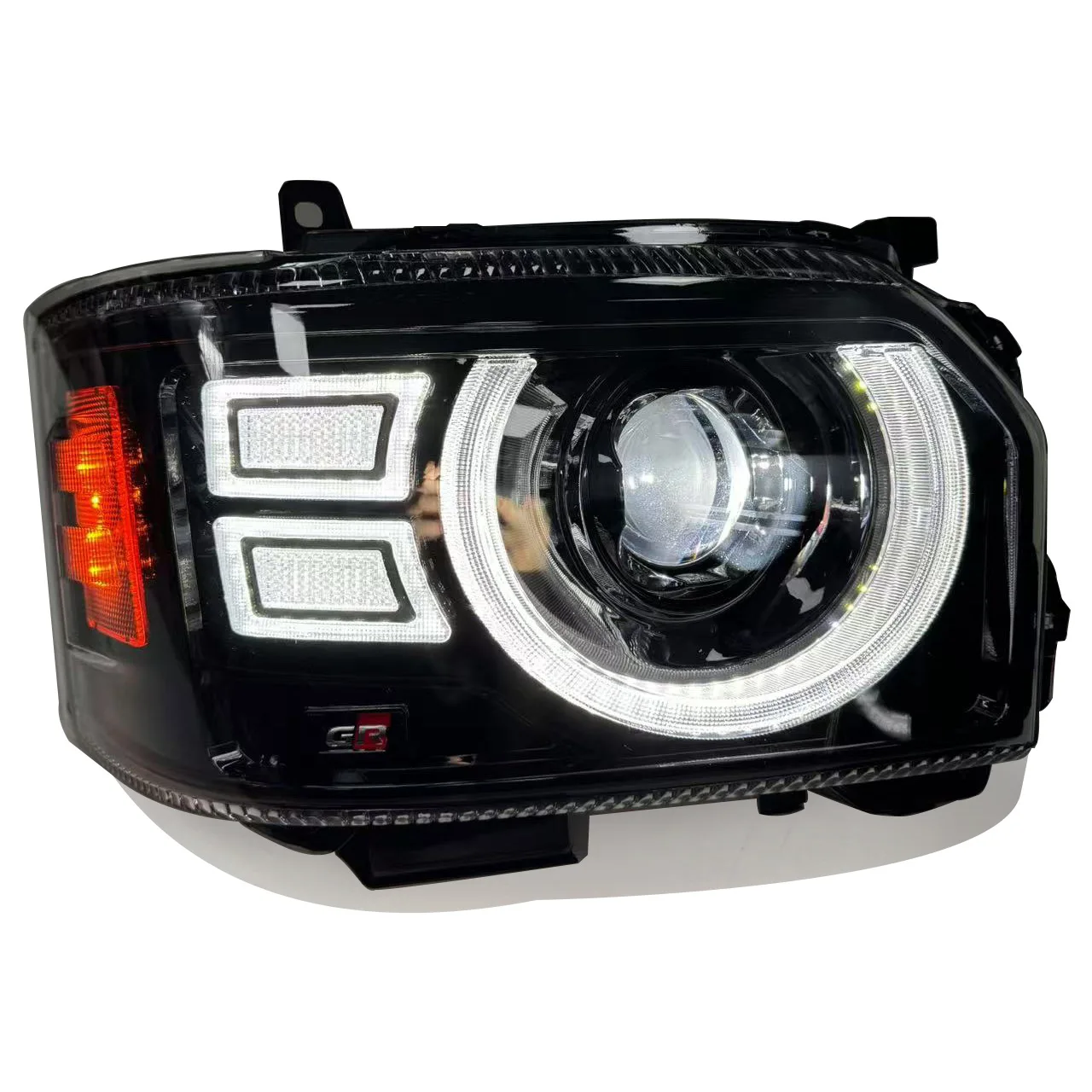 

Suitable for 14-18 Toyota Hiace headlights modified LED headlights