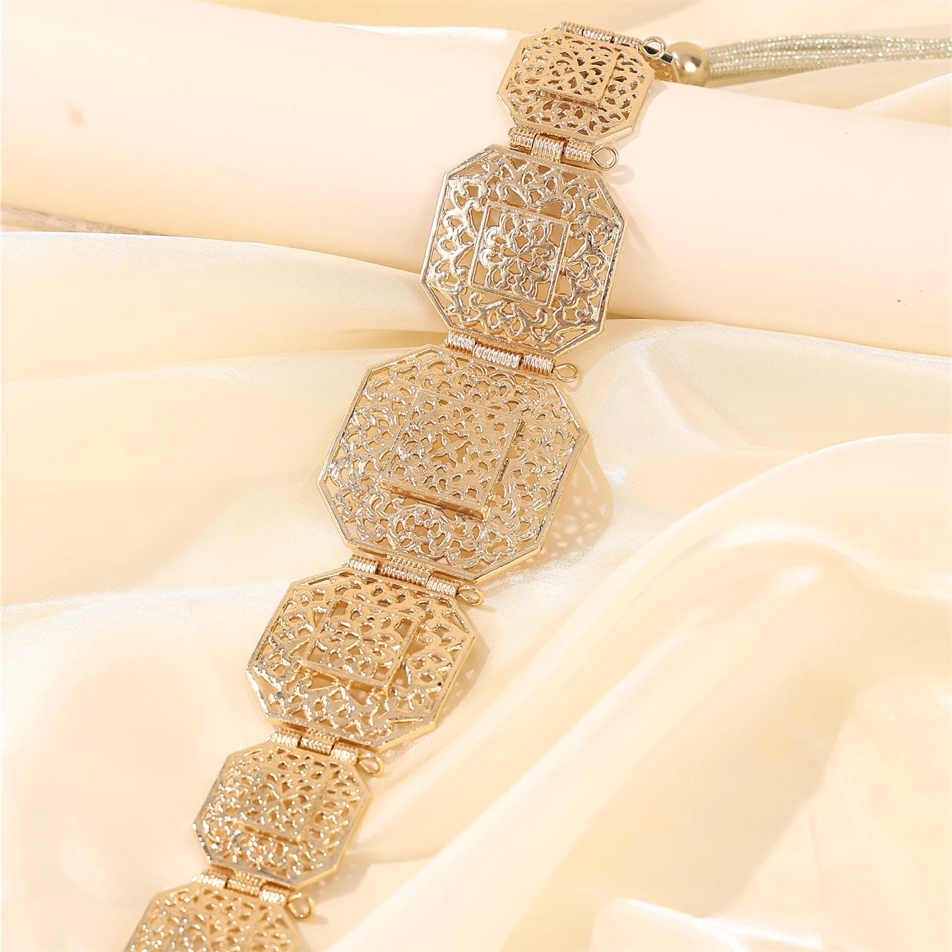 

Марокканские свадебные украшения, халат, пояс, женская квадратная выдолбленная поясная цепочка, подарок для свадебной вечеринки, регулируемая длина