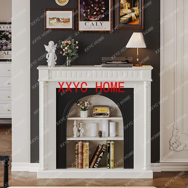 

Ретро камин для гостиной, черно-белые декоративные украшения для шкафа, вход у стены, полки для домашнего зала