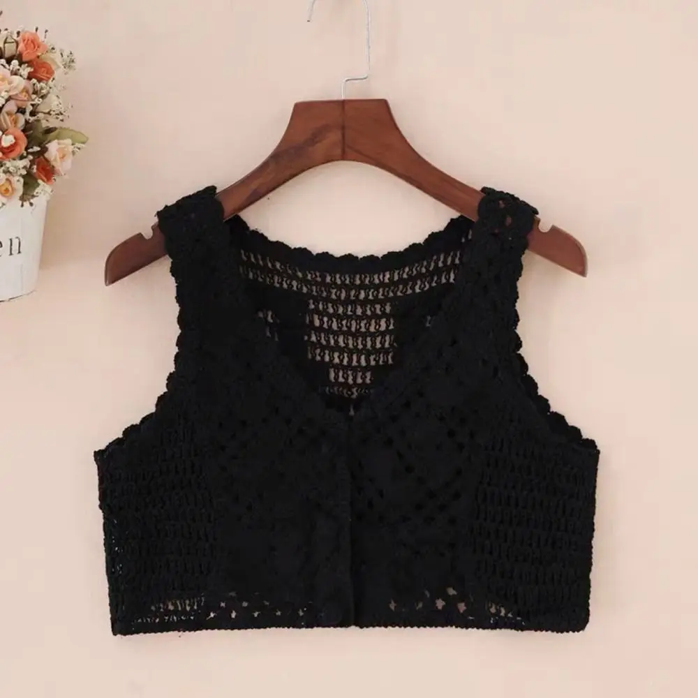 Vintage Hollow Out Vest Crochet Crop canotte lavorate a maglia Beach Casual top Chic senza maniche in tessuto button Up cardigan donna