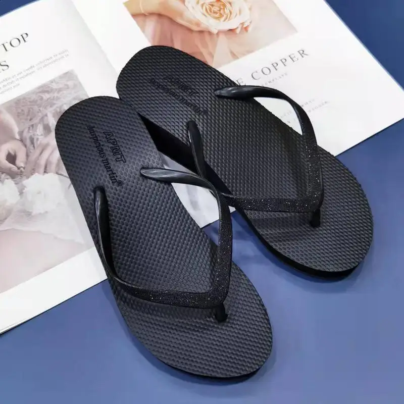 Med Slippers Casual Low Beach Shoes On A Wedge Rubber Flip Flops Slides Slipers Women Luxury Sabot Hawaiian Flat 2024 Soft Rome