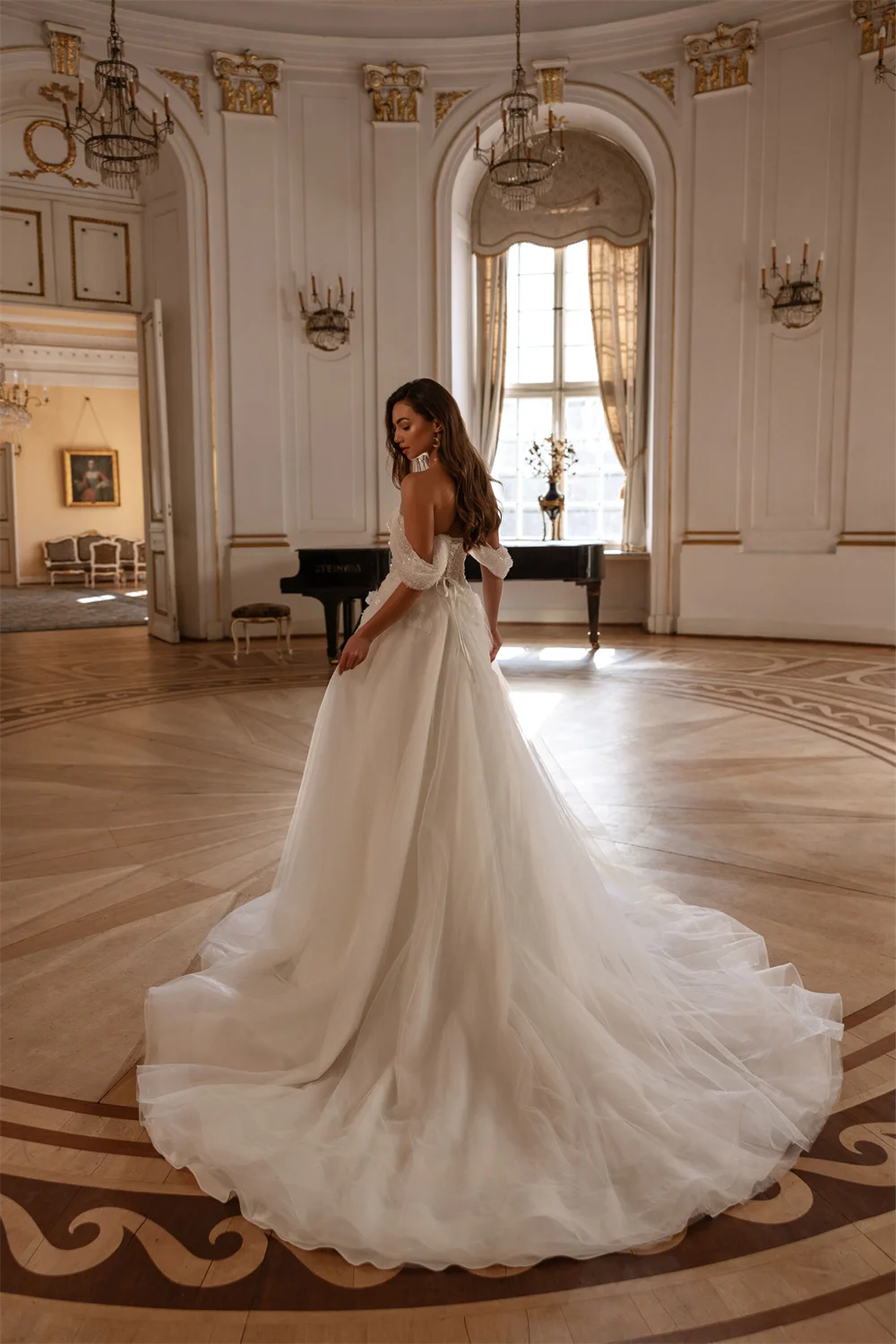 Tokyo personnalisé blanc Tulle épaules dénudées robes de mariée dos à lacets robe de mariée élégante a-ligne Court Train robe de mariée 2025