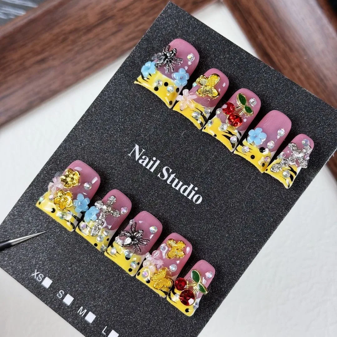 10pcs high-end Cute cartoon style, hand-painted zebra pattern, three-dimensional embossed design, butterflies, dazzling sparkly