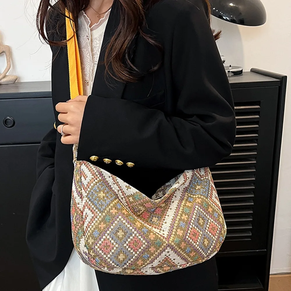 

Simple Vintage Ethnic Style Crossbody Bags Casual Woven Retro Shoulder Bag Geometric Cloth Tote Bag Women