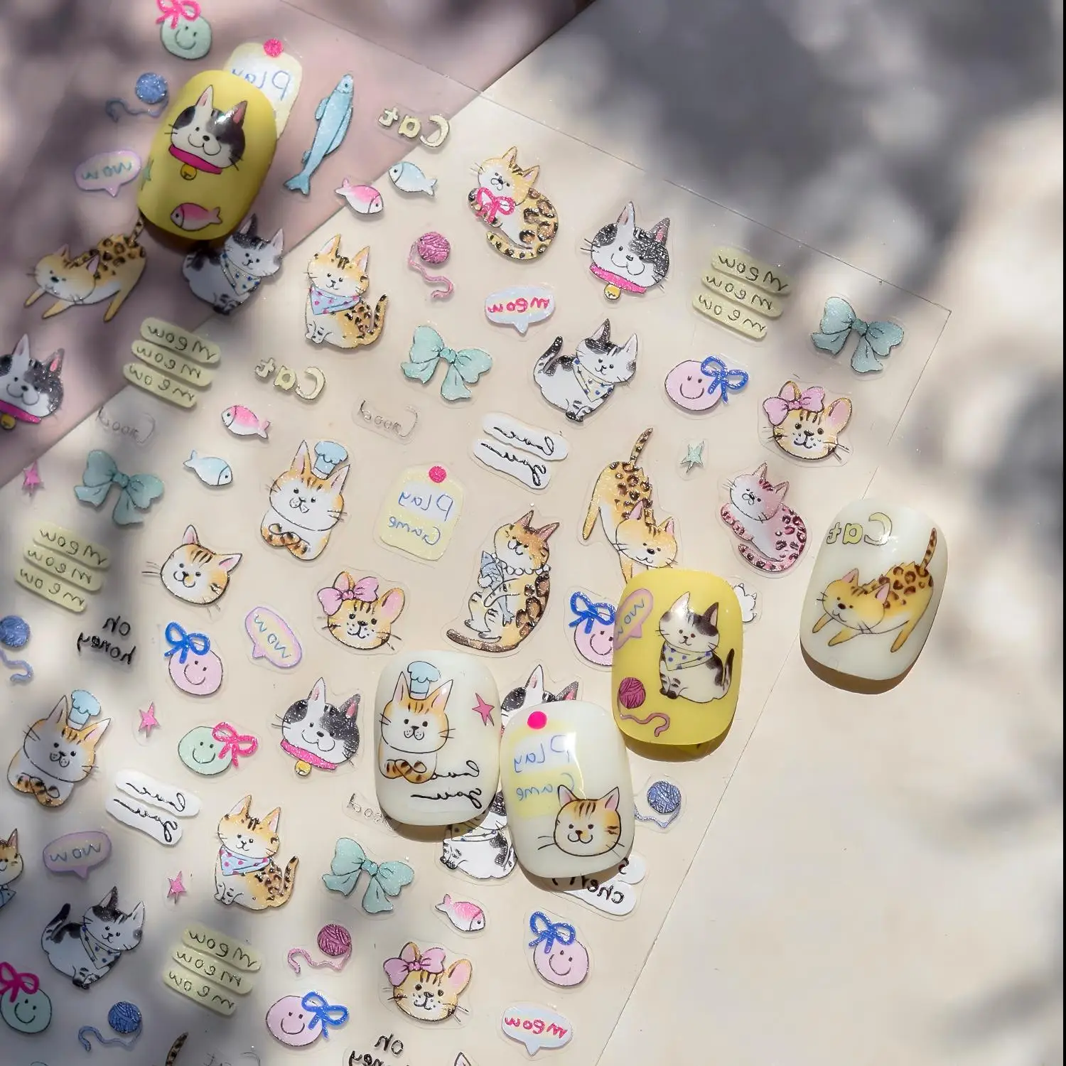 Autocollants pour ongles 5D, 1 pièce, Surface scintillante, chaton mignon, doux, joli chat, accessoire d'art des ongles, fête d'étudiant, autocollants mignons pour animaux de compagnie