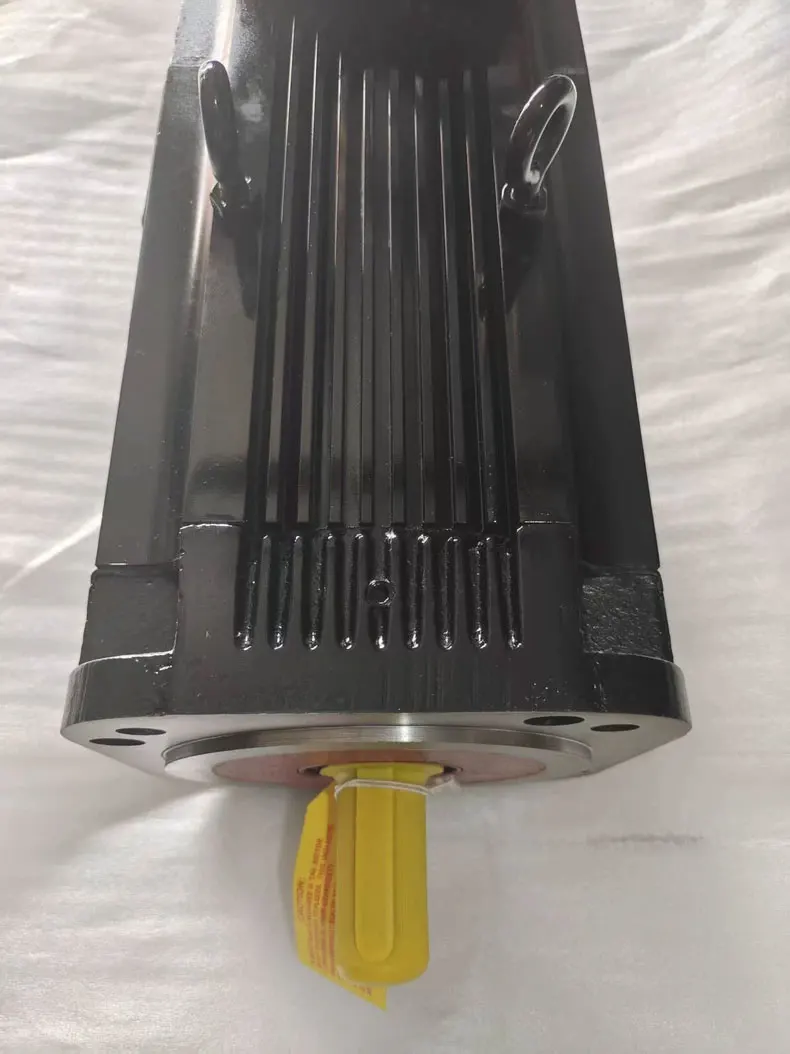 Brand new  VPL-B1304C-PK12АА VPL-B1304C-PJ12АА VPL‑B1304C‑CJ12AA VPL‑B1304C‑CK12AA VPL‑B1304C‑CJ12AS Original Servo Motor