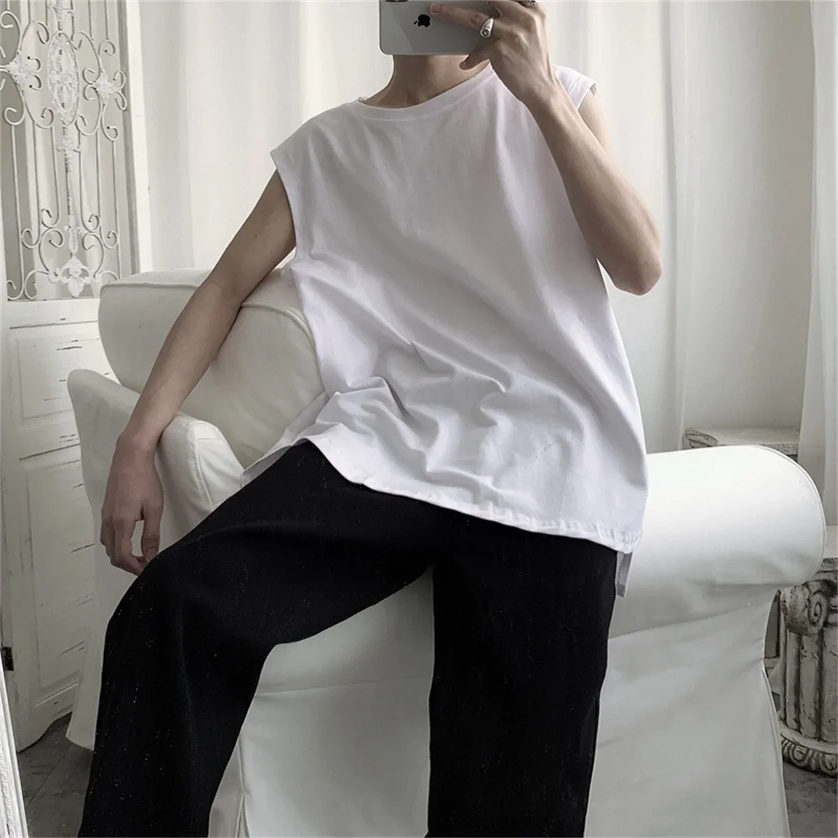 

Solid Color Casual Men's Sleeveless Tank Top Round Neck Moisture Absorbent Sweat Drying Tank Top Suitable for Summer Sports