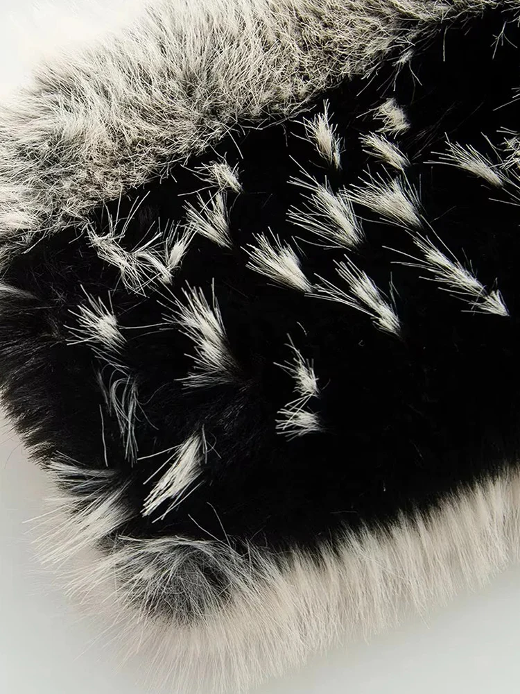 Women New Stylish Contrast Faux Fur Women Coat Elegant O-neck Single Breasted Full Sleeve Female Coats Winter Chic Lady Jacket