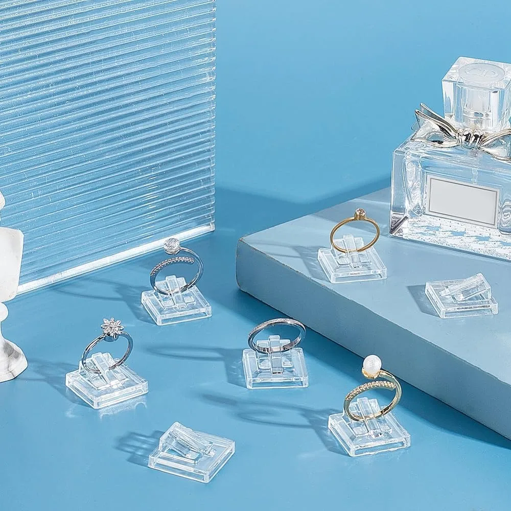 30Pcs Acrylic Ring Display Holder Transparent Ring Showcase Display Ring Block for Selling Jewelry Storage Organizer for Wedding