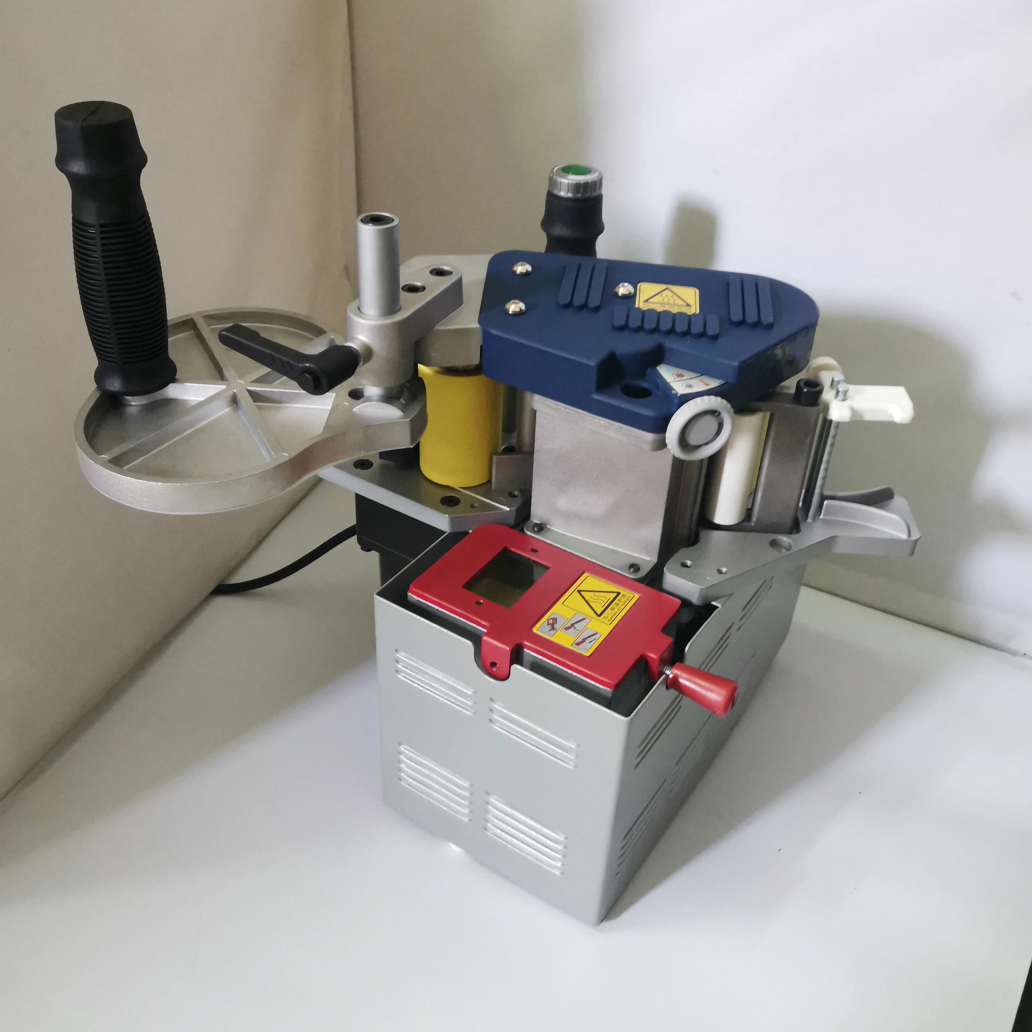 BR500 휴대용 수동 곡선 목공 엣지 밴딩 기계