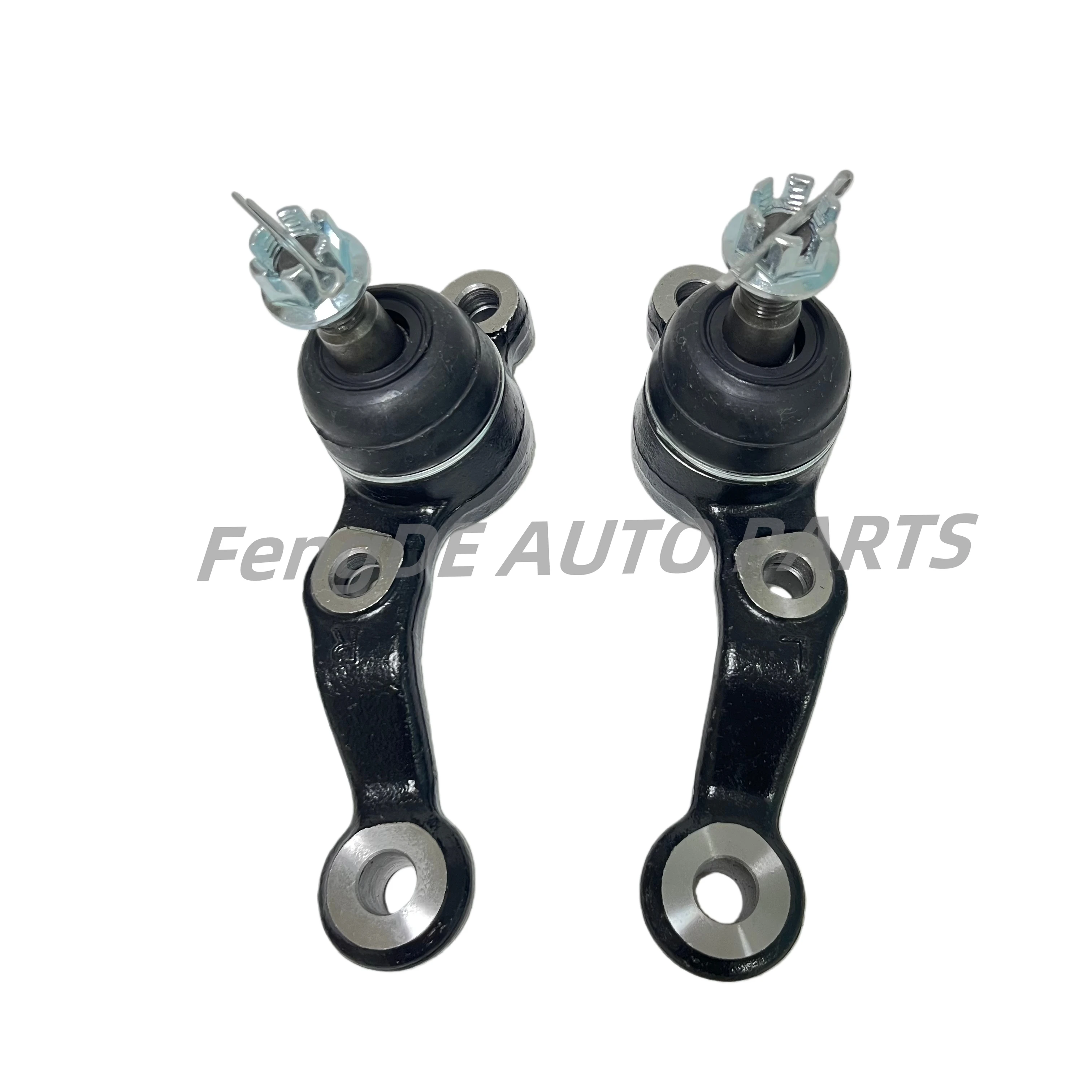 

Новые нижние рычаги подвески (шаровые опоры) левый и правый для Lexus IS300 Altezza 2001-2005, артикулы 43340-59135, 43330-59135, 4334059135