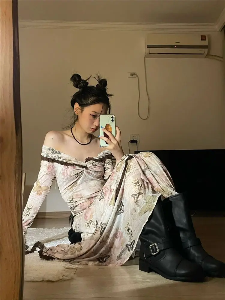 

Vintage Harajuku Y2K Off-the-shoulder Lace Patchwork Bell Sleeves Maxi Dress Women Butterfly Print Asymmetrical Dress Robe Sexy
