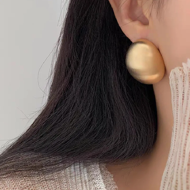 European and American New Trendy Brushed Matte Metal Stud Earrings for Women Simple Temperament Vintage Jewelry