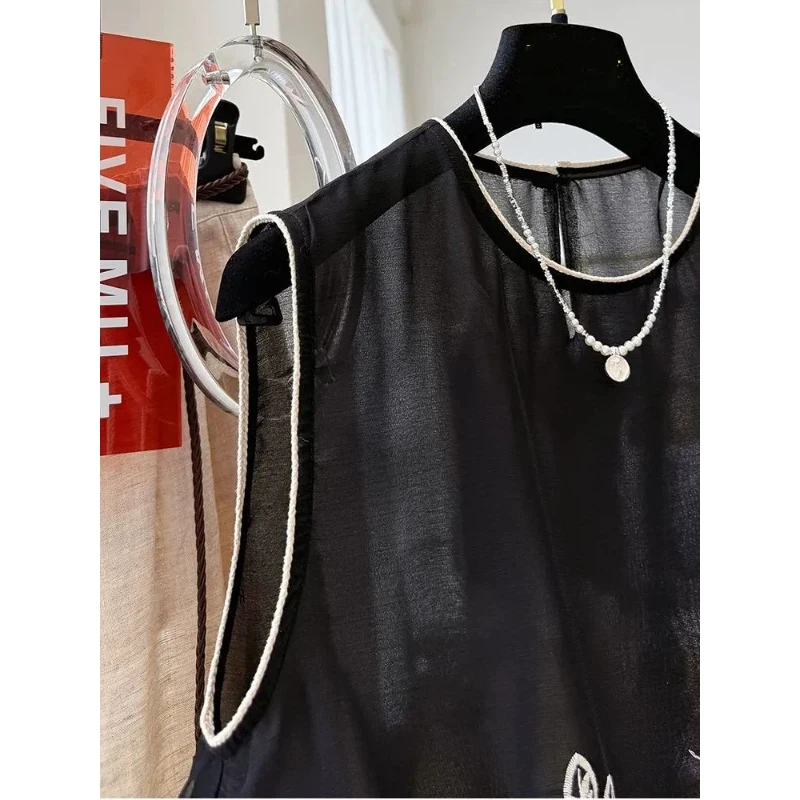 New Sleeveless Embroidered Summer All Match Vest A Women's Small Shirt Fashion Temperment Vintage Graceful Round Neck Top