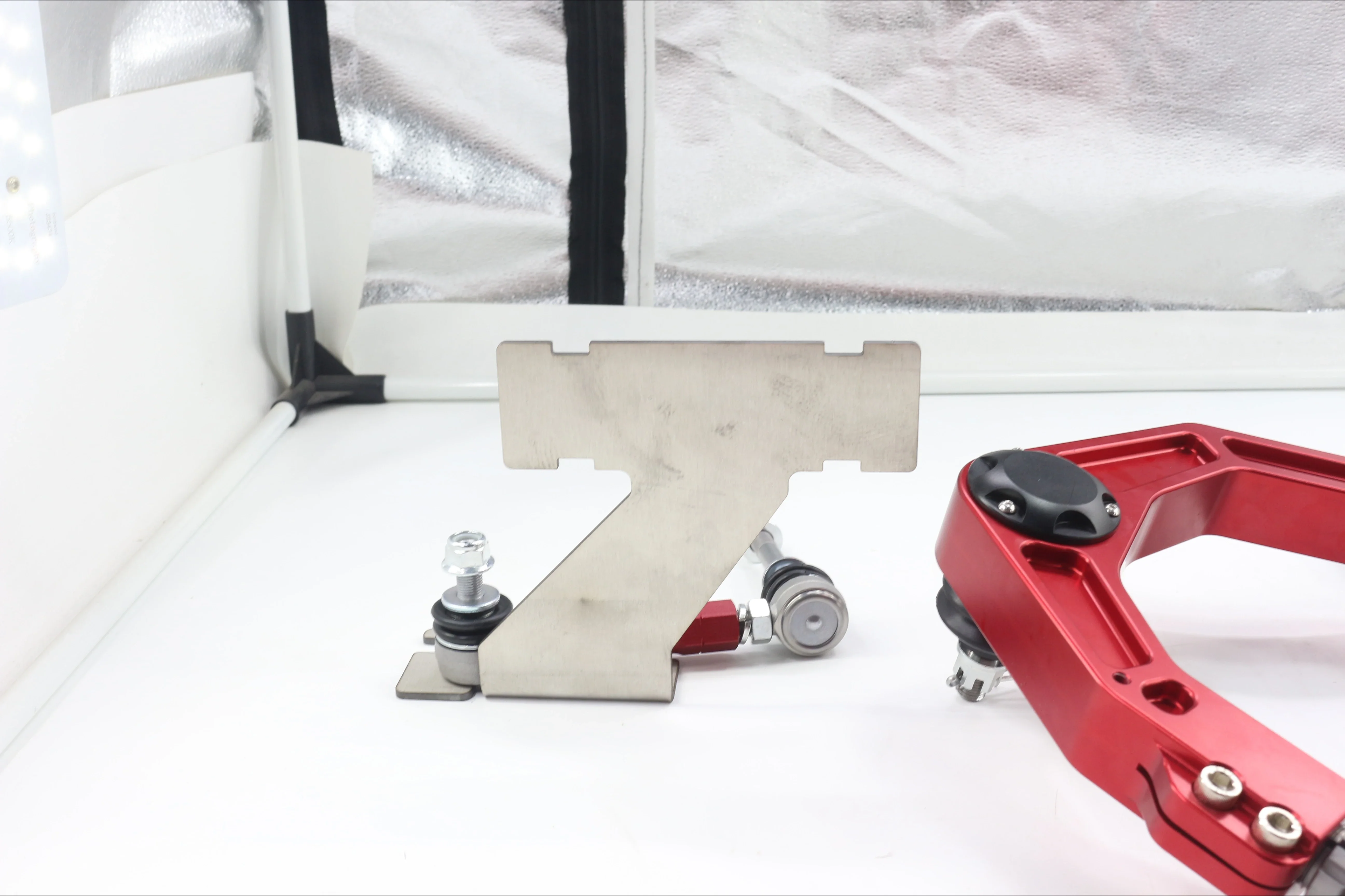 Control arms, rob and other lift kit parts for off-road vehicles