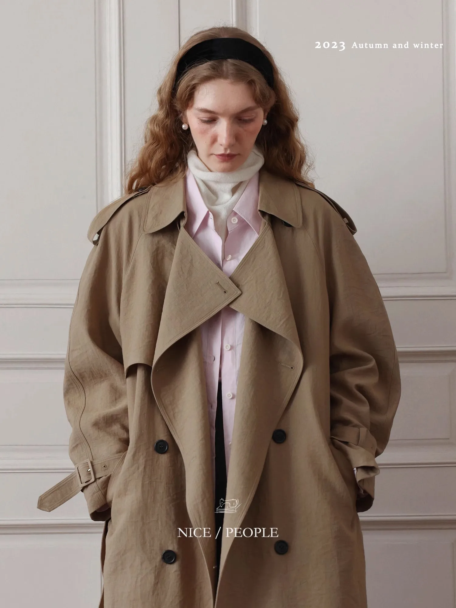 

Lautaro Spring Autumn Oversized Khaki Soft Flowy Long Trench Coat for Women Double Breasted Elegant Luxury Designer Clothes 2025