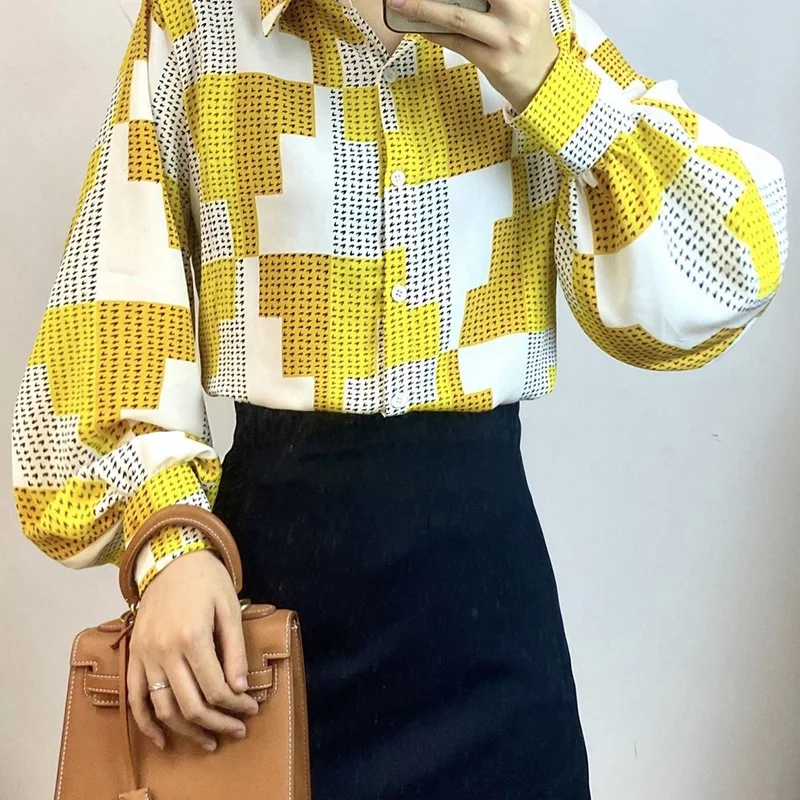 Stylish Loose Printed Folds Lantern Sleeve Shirt Female Clothing 2023 Spring Summer New Casual Tops All-match Office Lady Blouse